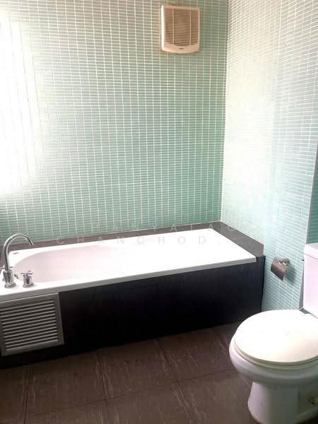 Zensiri Midtown Villas : เซนสิริ มิดทาวน์ วิลล่า, ชลบุรี, Soi 22 Chalemphrakiat, หนองปรือ, บางละมุง, ชลบุรี, 300 ตร.ม., บ้านเดี่ยว ขาย, โดย Thanyalag Chanchodtanakul, 500545173 - DDproperty.com