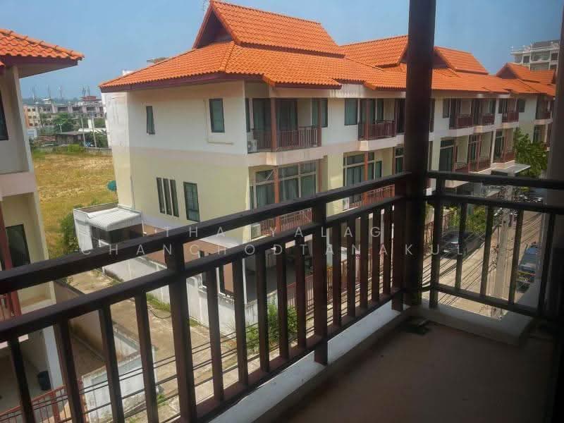 Zensiri Midtown Villas, Chon Buri (Pattaya), Soi 22 Chalemphrakiat, Nong Pru, Bang Lamung (Pattaya), Chon Buri (Pattaya), 4 Bedrooms, 300 sqm, Single Detached House For Sale, by Thanyalag Chanchodtanakul, 500545173 - DDproperty.com