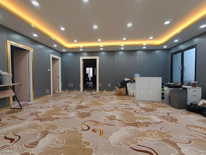 Office building near MRT Huai Khwang, Bangkok, ประชาสงเคราะห์, Din Daeng, Bangkok, , 800 sqm, Office Space For Rent, by Thanyarat Rattanaburee, 500545214 - DDproperty.com