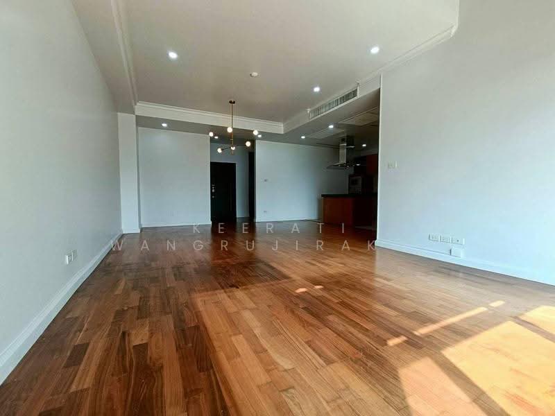The Cadogan Private Residence, Bangkok, Soi Sukhumvit 39, Khlong Tan Nua, Watthana, Bangkok, 3 Bedrooms, 204 sqm, Condo For Sale, by Keerati Wangrujirakul, 500545253 - DDproperty.com