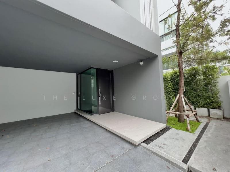 VIVE Krungthep Kreetha, Bangkok, Krungthep Kreetha Road, Saphan Sung, Bangkok, 4 Bedrooms, 421 sqm, Single Detached House For Rent, by The Luxe Group, 500545307 - DDproperty.com