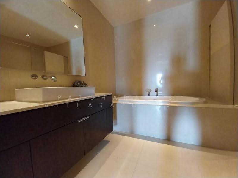 The Madison, Bangkok, Sukhumvit 41, Khlong Tan Nua, Watthana, Bangkok, 2 Bedrooms, 115 sqm, Condo For Rent, by Patcharames Pattharapornviboon, 500545403 - DDproperty.com