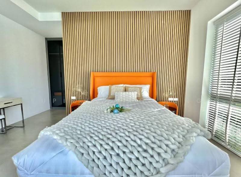 Palm Lakeside Villas, Chon Buri (Pattaya), Poong, Bang Lamung (Pattaya), Chon Buri (Pattaya), 4 Bedrooms, 486 sqm, Villa For Sale, by Supicha Chorjong, 500545442 - DDproperty.com