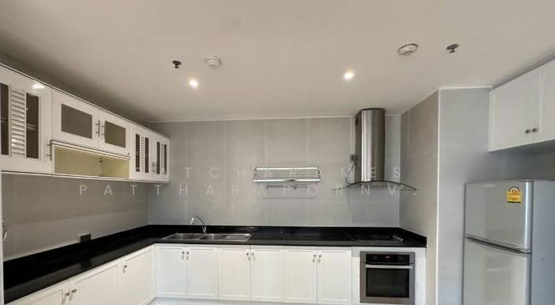 Baan Suanpetch, Bangkok, 18 Soi Sukhumvit 39, Khlong Tan Nua, Watthana, Bangkok, 2 Bedrooms, 129 sqm, Condo For Rent, by Patcharames Pattharapornviboon, 500545505 - DDproperty.com