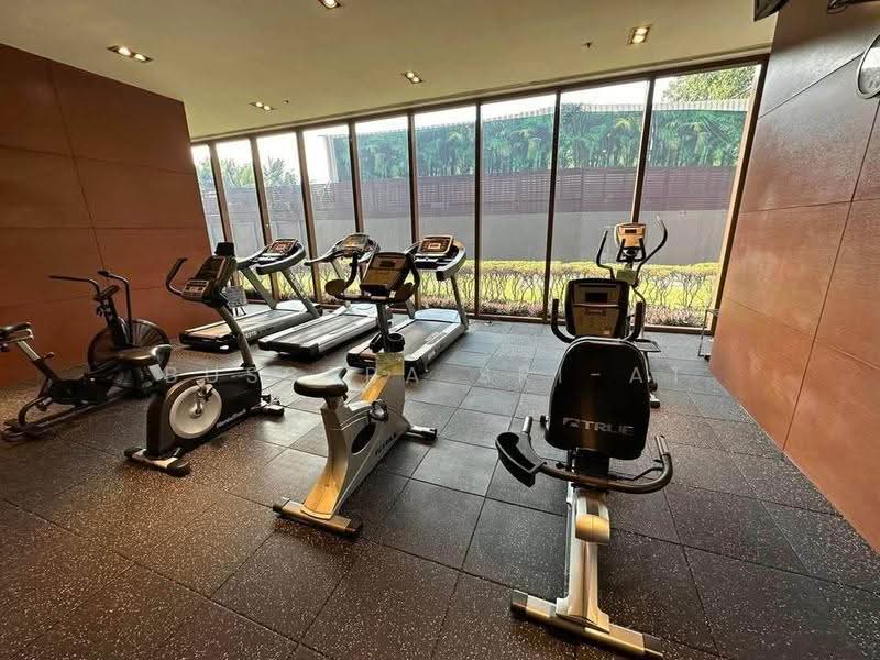 The Emporio Place, Bangkok, 93 Soi Sukhumvit 24, Sukhumvit Road, Khong Tan, Khlong Toei, Bangkok, 1 Bedroom, 83 sqm, Condo For Rent, by Bussara Sri-At, 500545594 - DDproperty.com
