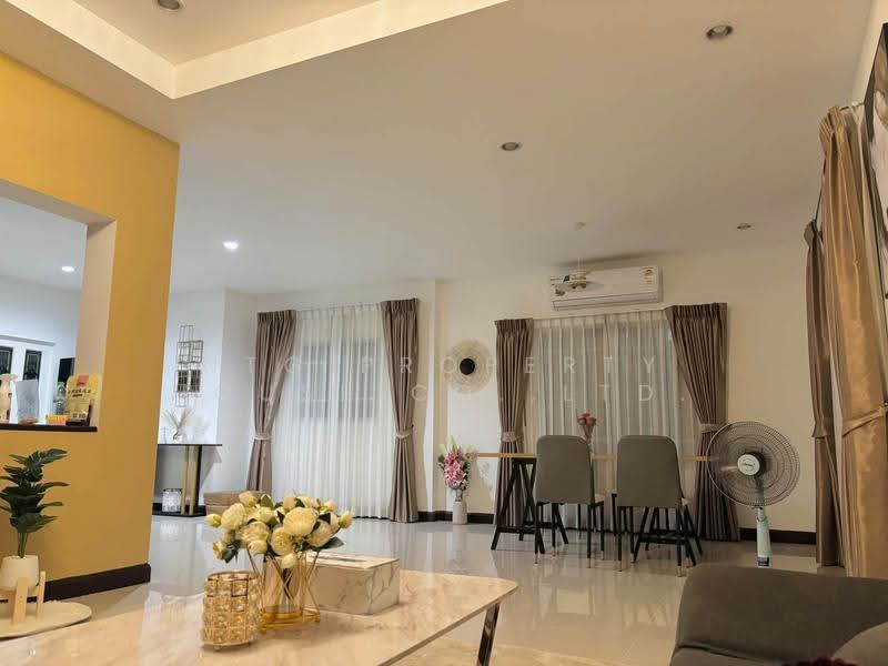 Nalin Ville 5, Bangkok, Khlong Song Ton Nun, Lat Krabang, Bangkok, 3 Bedrooms, 200 sqm, Single Detached House For Rent, by NTG Property House Co.,Ltd., 500545674 - DDproperty.com