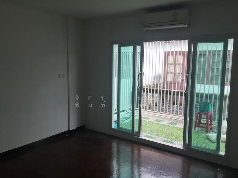 Townhouse Evergreen Village : ทาวน์เฮ้าส์ หมู่บ้าน เอเวอร์กรีน, กรุงเทพ, ซอยบางนาตราด56 (เนชั่น ทาวเวอร์), บางนา, กรุงเทพ, 150 ตร.ม., ทาวน์เฮ้าส์ ให้เช่า, โดย จิตราภรณ์ พิมพ์จันทร์, 500545677 - DDproperty.com