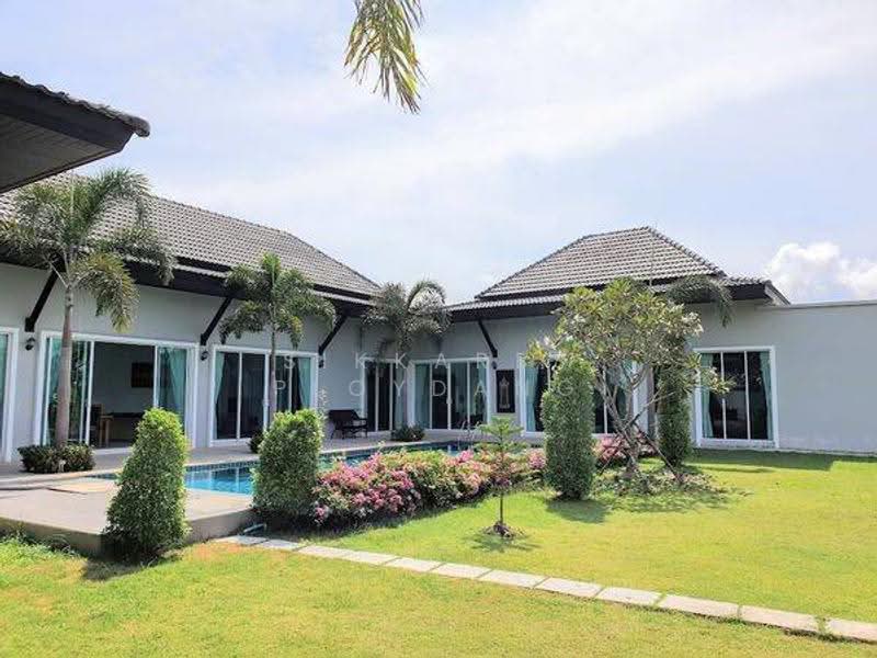 3-BR Villa, Phuket, Wichit, Muang Phuket, Phuket, 3 Bedrooms, 350 sqm, Villa For Sale, by Sikkares Ploydang, 500545695 - DDproperty.com