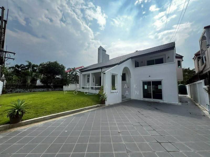 undefined, Chon Buri (Pattaya), Nong Pru, Bang Lamung (Pattaya), Chon Buri (Pattaya), 3 Bedrooms, 230 sqm, Villa For Sale, by Nattasak Poosuwan, 500545718 - DDproperty.com