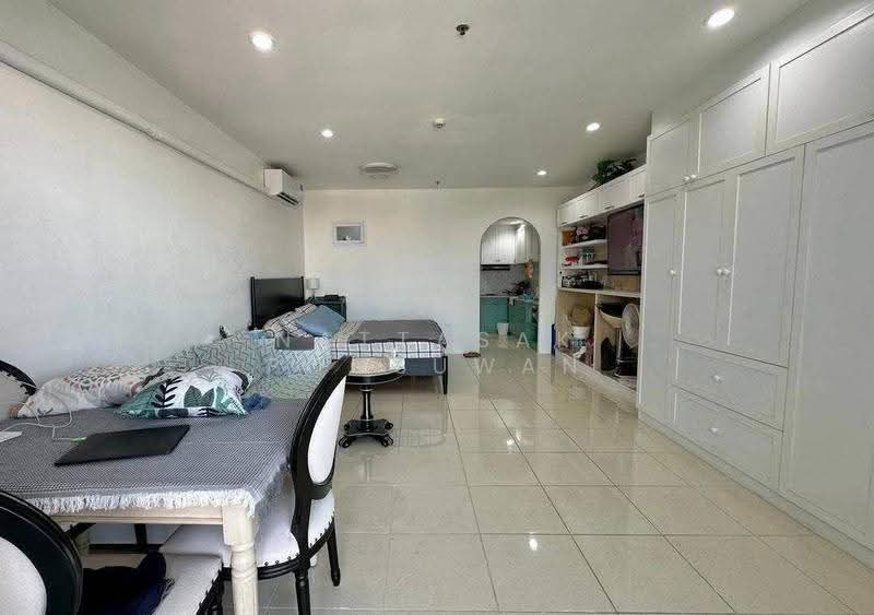View Talay 5, Chon Buri (Pattaya), Nong Pru, Bang Lamung (Pattaya), Chon Buri (Pattaya), 1 Bedroom, 48 sqm, Condo For Sale, by Nattasak Poosuwan, 500545732 - DDproperty.com