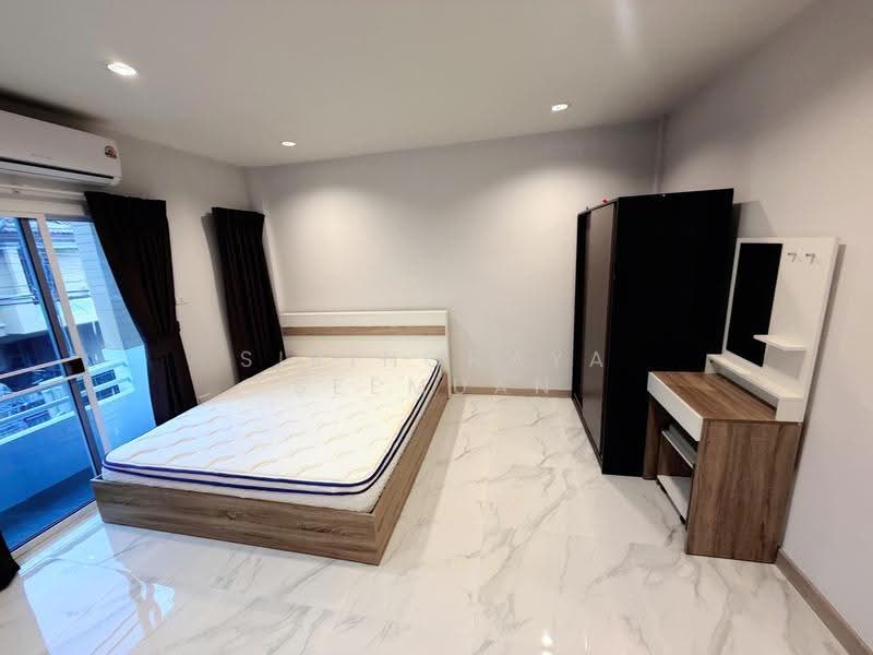 โครงการบ้านพุดตาน เพชรเกษม81(หนองแขม), Bangkok, Nong Kham, Nong Khaem, Bangkok, 2 Bedrooms, 100 sqm, Townhouse For Rent, by Sirinchaya Seemuan, 500545756 - DDproperty.com