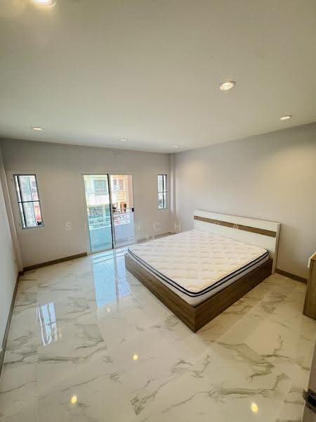 โครงการ​บ้านพุดตาน​ เพชรเกษม​81​(หนองแขม)​, กรุงเทพ, หนองแขม, กรุงเทพ, 100 ตร.ม., Townhouse ให้เช่า, โดย Sirinchaya Seemuan, 500545756 - DDproperty.com