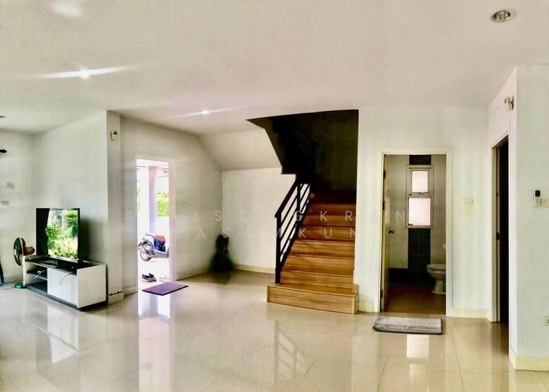 3-BR House, Chon Buri (Pattaya), Nong Pru, Bang Lamung (Pattaya), Chon Buri (Pattaya), 3 Bedrooms, 204 sqm, Single Detached House For Rent, by Sirisongkran Kasemkun, 500545830 - DDproperty.com