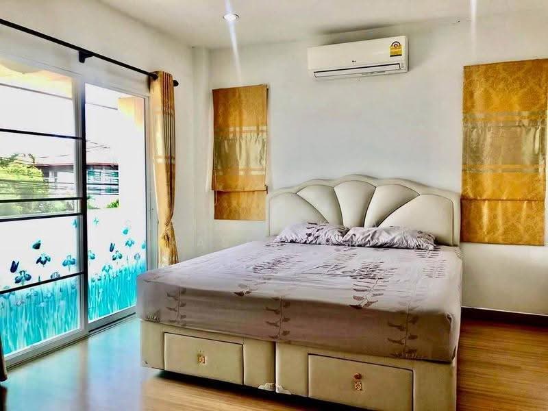 3-BR House, Chon Buri (Pattaya), Nong Pru, Bang Lamung (Pattaya), Chon Buri (Pattaya), 3 Bedrooms, 204 sqm, Single Detached House For Rent, by Sirisongkran Kasemkun, 500545830 - DDproperty.com