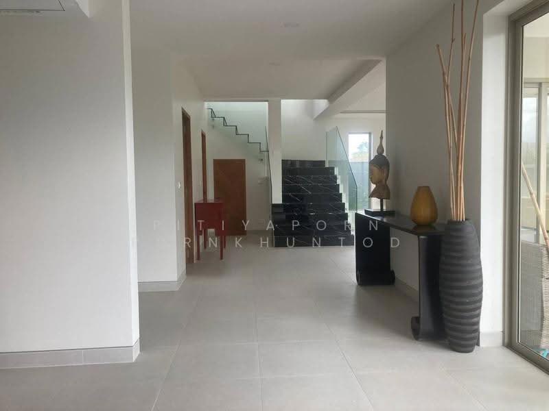 The Lake House, Phuket, 4 Soi Mittraphap, Choeng Thale, Thalang, Phuket, 4 Bedrooms, 315 sqm, Villa For Rent, by Pitiyaporn Pornkhuntod, 500545896 - DDproperty.com