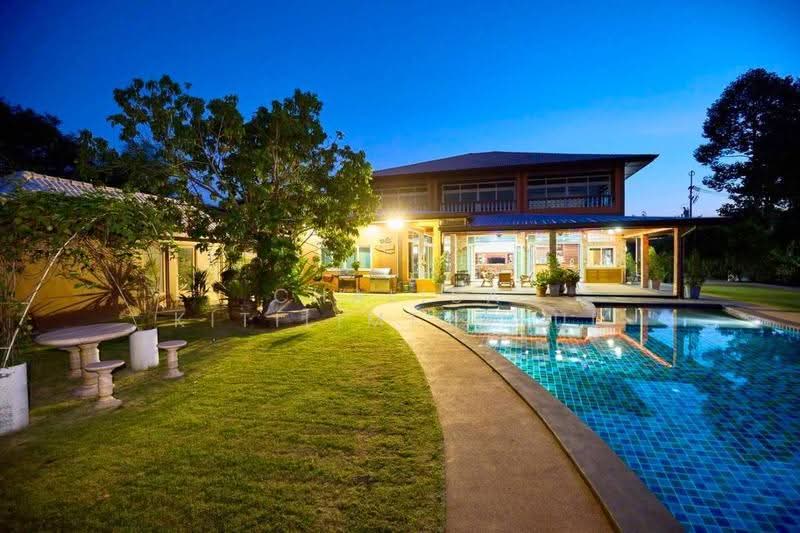 undefined, Chon Buri (Pattaya), Poong, Bang Lamung (Pattaya), Chon Buri (Pattaya), 6 Bedrooms, 780 sqm, Villa For Sale, by Chalisa Kitilimtrakul, 500545915 - DDproperty.com