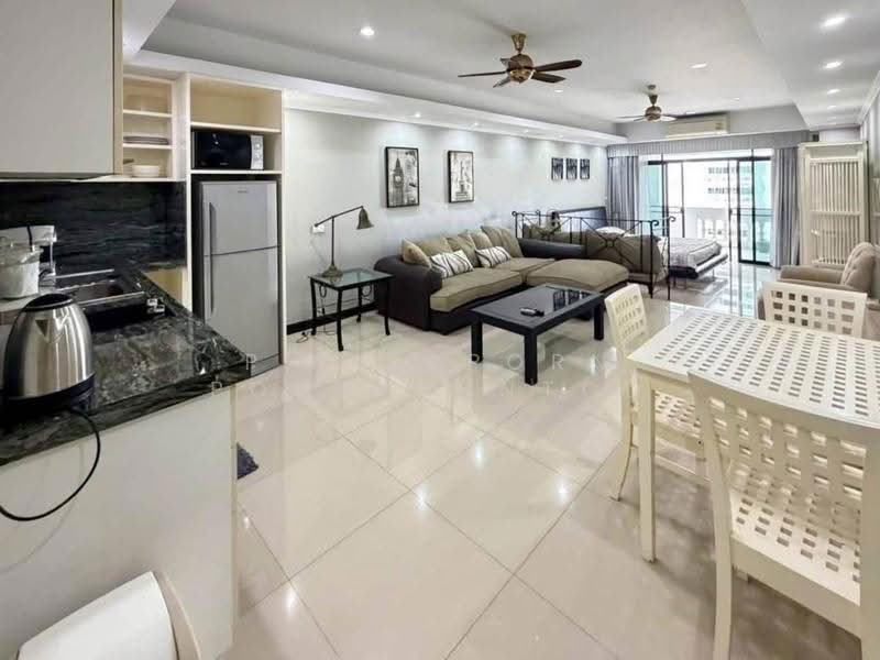 Jomtien Complex Condotel : จอมเทียน คอมเพล็กซ์ คอนโดเทล, ชลบุรี, 414 ทัพพระยา, หนองปรือ, บางละมุง, ชลบุรี, 67 ตร.ม., คอนโด ขาย, โดย Pitiyaporn Pornkhuntod, 500545927 - DDproperty.com