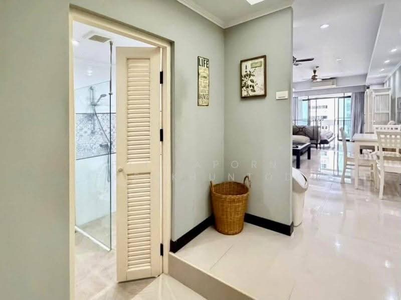 Jomtien Complex Condotel, Chon Buri (Pattaya), 414 Thappraya Road, Nong Pru, Bang Lamung (Pattaya), Chon Buri (Pattaya), Studio, 67 sqm, Condo For Sale, by Pitiyaporn Pornkhuntod, 500545927 - DDproperty.com