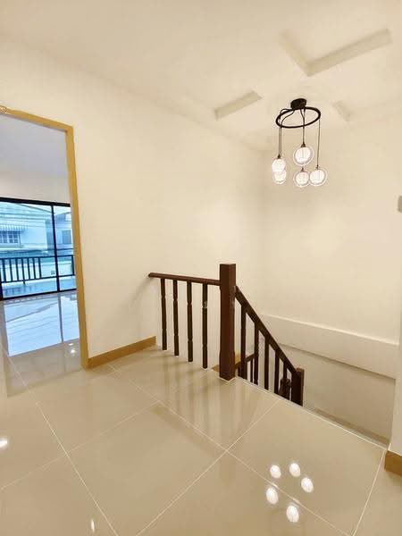 Lapawan 5 : ลภาวัน โครงการ 5, นนทบุรี, บางรักน้อย, เมืองนนทบุรี, นนทบุรี, 110 ตร.ม., ทาวน์เฮ้าส์ ขาย, โดย บุษบากร (เจี๊ยบ), 500546032 - DDproperty.com