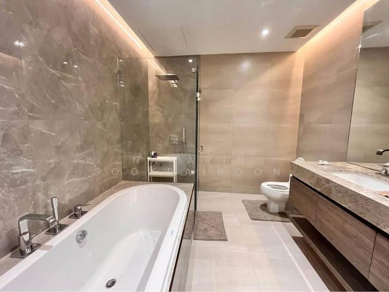 The Emporio Place, Bangkok, 93 Soi Sukhumvit 24, Sukhumvit Road, Khong Tan, Khlong Toei, Bangkok, 1 Bedroom, 83 sqm, Condo For Rent, by Nakarin Sookpaiboon, 500546082 - DDproperty.com