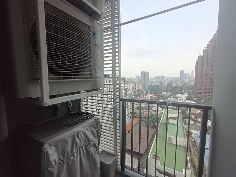 The Saint Residences Ladprao, Bangkok, 588 Vibhavadi-Rangsit Road, Jom Phon, Chatuchak, Bangkok, 1 Bedroom, 30 sqm, Condo For Rent, by Nakarin Sookpaiboon, 500546131 - DDproperty.com