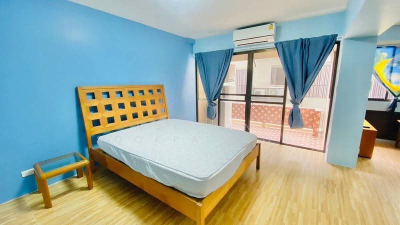 Yada Residential, Bangkok, 16 Phrom Sak Alley, Khlong Tan Nua, Watthana, Bangkok, 1 Bedroom, 60 sqm, Condo For Rent, by Nakarin Sookpaiboon, 500546161 - DDproperty.com