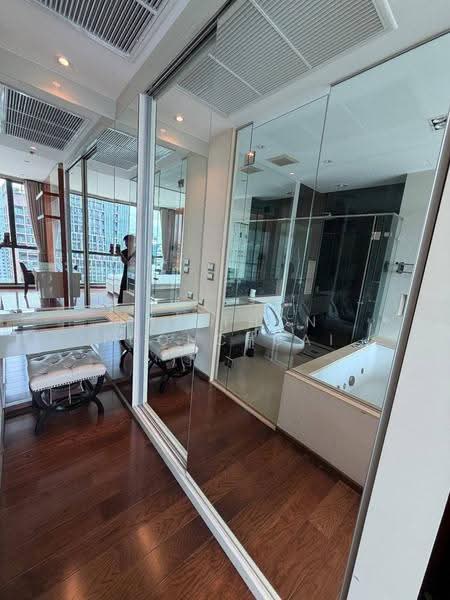 The Address Sukhumvit 28, Bangkok, 1 Soi Sukhumvit 28, Khong Tan, Khlong Toei, Bangkok, 2 Bedrooms, 68 sqm, Condo For Rent, by Sasithon Phonchuai, 500546309 - DDproperty.com