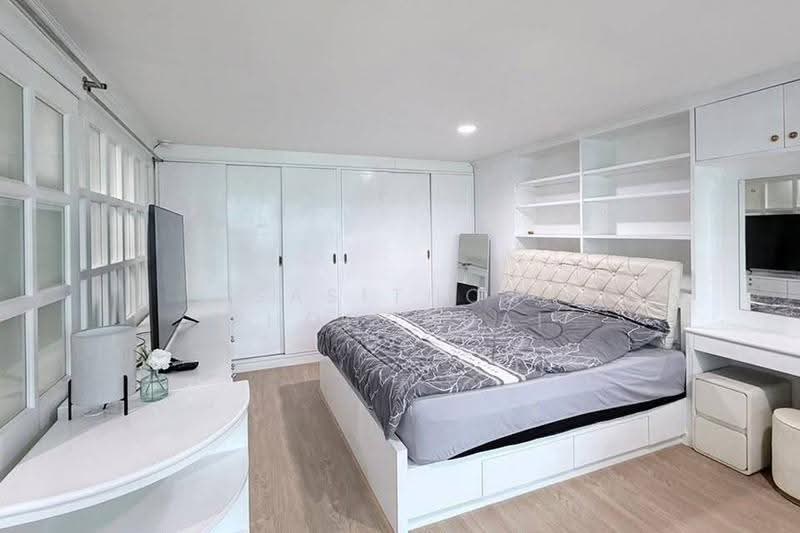 Diamond Tower, Bangkok, Silom, Bang Rak, Bangkok, 2 Bedrooms, 74 sqm, Condo For Rent, by Sasithon Phonchuai, 500546320 - DDproperty.com