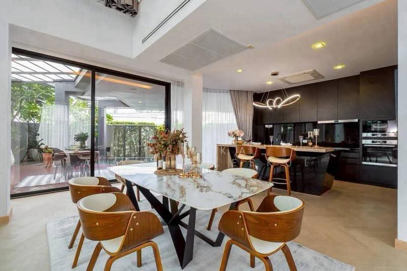 4-BR Villa, Bangkok, Khlong Tan Nua, Watthana, Bangkok, 4 Bedrooms, 736 sqm, Villa For Sale, by Pemika Aukkaraleekul, 500546395 - DDproperty.com