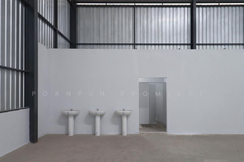 FOR RENT BRAND-NEW STAND-ALONE FACTORY & WAREHOUSE, Chon Buri (Pattaya) Ban Bung, Chonburi, Chon Buri (Pattaya), Nong I-run, Ban Bung, Chon Buri (Pattaya), , 6,000 sqm, Warehouse/Factory For Rent, by Pornpun Promlert, 500546546 - DDproperty.com