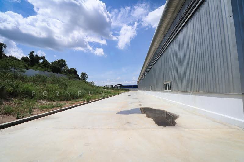 FOR RENT BRAND-NEW STAND-ALONE FACTORY & WAREHOUSE, Chon Buri (Pattaya) Ban Bung, Chonburi, Chon Buri (Pattaya), Nong I-run, Ban Bung, Chon Buri (Pattaya), , 6,000 sqm, Warehouse/Factory For Rent, by Pornpun Promlert, 500546546 - DDproperty.com