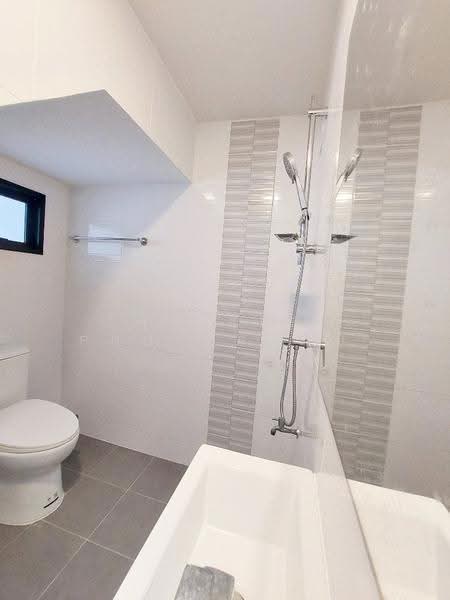 Siri Place Bangna-Suvarnabhumi, Samut Prakan, 99 Soi Pracha Ruam Chai, Srisa Chorakhe Noi, Bang Sao Thong, Samut Prakan, 3 Bedrooms, 100 sqm, Townhouse For Sale, by The Best Property โจ, 500546607 - DDproperty.com