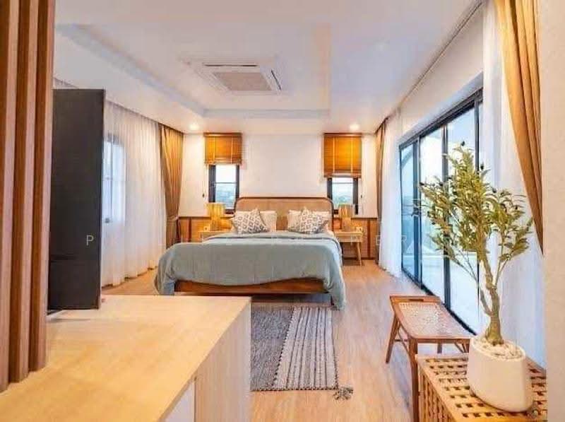7R1085 Pool villa for rent 4 bedroom 6 bathroom 290,000/month at rawai have fully furnished, phuket, Rawai, Muang Phuket, Phuket, 4 Bedrooms, 429 sqm, Villa For Rent, by PK LIFE Property, 500546626 - DDproperty.com