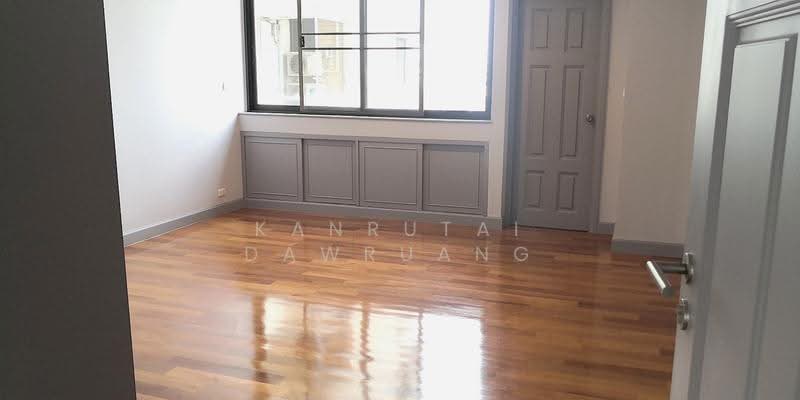 Ruamsuk Condominium, Bangkok, 12 Soi Athakravi, Khong Tan, Khlong Toei, Bangkok, 3 Bedrooms, 315 sqm, Condo For Rent, by Kanrutai Dawruang, 500546710 - DDproperty.com