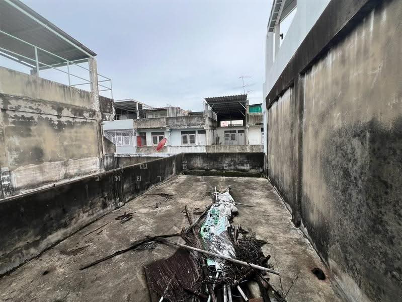 อาคารพาณิชย์ 3 ชั้น 14 ตร.ว. อาคารพาณิชย์ ใกล้โรงเรียนดวงวิภา ซอยเอกชัย43 แยก2, กรุงเทพ, ถนนเอกชัย, บางบอน, กรุงเทพ, 150 ตร.ม., ตึกแถว-อาคารพาณิชย์ ขาย, โดย คุณ ธีรธันย์ ศิรวิทยานันท์ (เมฆ), 500546713 - DDproperty.com