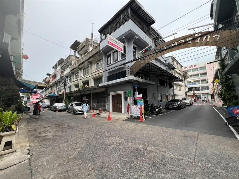 อาคารพาณิชย์ 3 ชั้น 14 ตร.ว. อาคารพาณิชย์ ใกล้โรงเรียนดวงวิภา ซอยเอกชัย43 แยก2, กรุงเทพ, ถนนเอกชัย, บางบอน, กรุงเทพ, 150 ตร.ม., ตึกแถว-อาคารพาณิชย์ ขาย, โดย คุณ ธีรธันย์ ศิรวิทยานันท์ (เมฆ), 500546713 - DDproperty.com