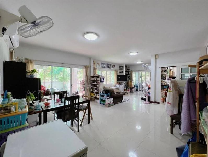 บ้านโชคประชา (Chokpracha), bangkok, ถนนเทิดราชัน, Si Khan, Don Mueang, Bangkok, 4 Bedrooms, 300 sqm, Single Detached House For Sale, by คุณ พิมพ์ชนา นิธิภัทร์บวรยิ่ง (แคนดี้), 500546736 - DDproperty.com