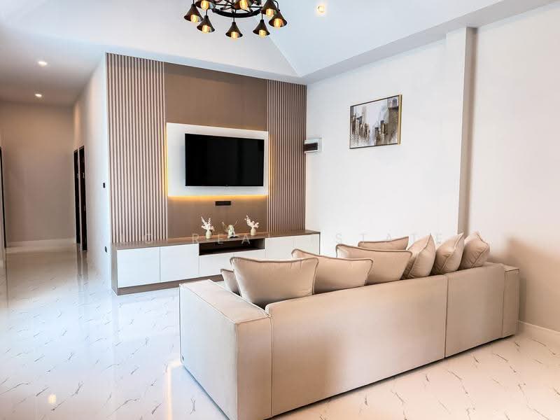 3 Bedroom Pool Villa for Sale Nong Mai Kaen East Pattaya, Chon Buri (Pattaya), Nong Pru, Bang Lamung (Pattaya), Chon Buri (Pattaya), 3 Bedrooms, 135 sqm, Villa For Sale, by PLC real estate, 500546752 - DDproperty.com