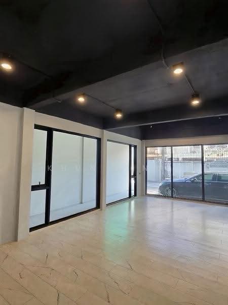 FOR RENT | Commercial Space on Sukhumvit 64/1 | 400 m. from BTS Punnawithi(SPSMG215), Bangkok, สุขุมวิท 64/1, Bang Chak, Phra Khanong, Bangkok, , 297 sqm, Office Space For Rent, by Khun Ming, 500546812 - DDproperty.com