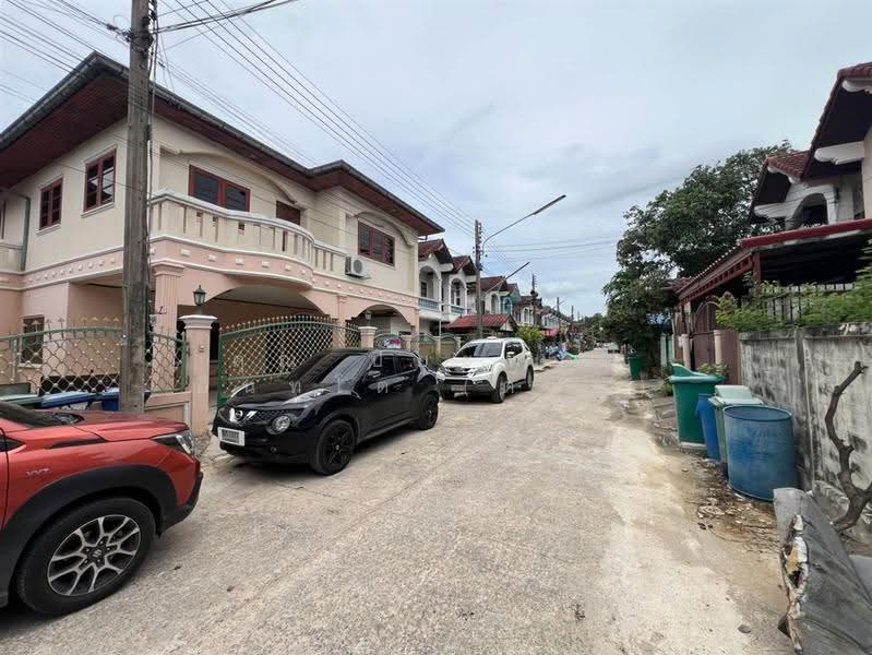 บ้านอธิเชฐธานี (Baan Athi Chet Thani), ปทุมธานี, ถนนปทุมธานี-บางเลน (346), เชียงรากใหญ่, สามโคก, ปทุมธานี, 200 ตร.ม., บ้านเดี่ยว ขาย, โดย คุณ ปิยะพงษ์ อินทโต (ต๊าฟ), 500546853 - DDproperty.com