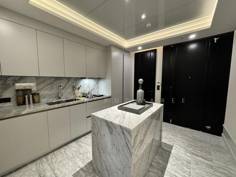 The Residences 38, Bangkok, Soi Sukhumvit 38, Phra Kanong, Khlong Toei, Bangkok, 2 Bedrooms, 125 sqm, Condo For Sale, by Hirun Pudwaree, 500546854 - DDproperty.com