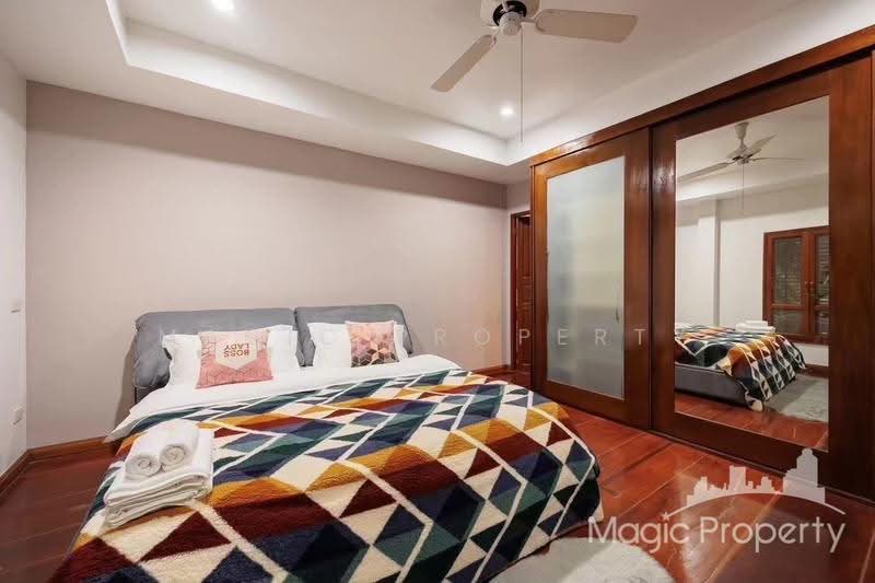 Luxury Pool Villa For Rent in Soi Pattanakarn 20, bangkok, Suan Luang, Bangkok, 8 Bedrooms, 800 sqm, Single Detached House For Rent, by Magic Property, 500546855 - DDproperty.com