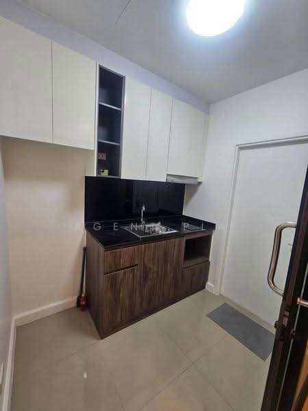 ทาวน์โฮม 3 ชั้น | ลงตัวทั้งอยู่อาศัยและ Home Office | บางนา-ตราด กม.5 (SPSP676), สมุทรปราการ, บางนา-ตราด กม.5, บางพลีใหญ่, บางพลี, สมุทรปราการ, 190 ตร.ม., ทาวน์เฮ้าส์ ขาย, โดย Agent Pla, 500546891 - DDproperty.com