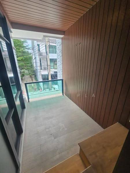 3-Storey Townhome | Residential + Home Office | Bangna-Trad Km.5 (SPSP676), Samut Prakan, บางนา-ตราด กม.5, Bangphli Yai, Bang Plee, Samut Prakan, 3 Bedrooms, 190 sqm, Townhouse For Sale, by Agent Pla, 500546891 - DDproperty.com
