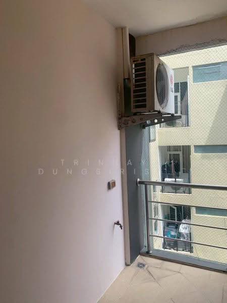 Ease Ratchada condominium, Bangkok, Ratchadaphisek, Chan Kasem, Chatuchak, Bangkok, 1 Bedroom, 32 sqm, Condo For Sale, by Trinnaya Dungsirisangthong, 500546919 - DDproperty.com