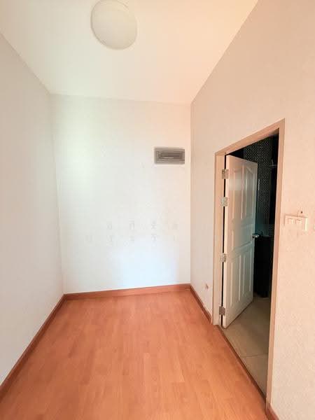 ธันวาทาว, Udon Thani, Ban Luam, Muang Udon Thani, Udon Thani, 3 Bedrooms, 240 sqm, Single Detached House For Sale, by อภิรัตน์ ประวิเศษ, 500546925 - DDproperty.com
