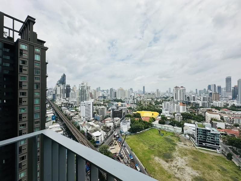 Keyne by Sansiri, Bangkok, 766 Sukhumvit Road, Khlong Toei, Bangkok, 2 Bedrooms, 76 sqm, Condo For Sale, by Kanrutai Dawruang, 500546930 - DDproperty.com