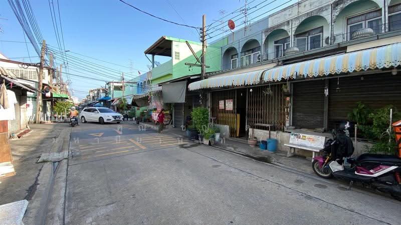 ทาวน์เฮ้าส์ 2 ชั้น 22 ตร.ว. ทาวน์เฮ้าส์ ซอยเอกชัย81, Bangkok, ถนนเอกชัย-บางบอน, Bang Bon, Bangkok, 2 Bedrooms, 100 sqm, Townhouse For Sale, by คุณ ชญาดา มหาปิยานนท์ (ไนท์), 500547111 - DDproperty.com