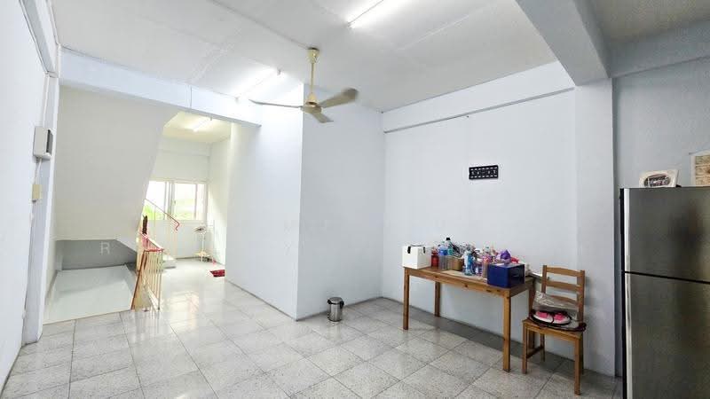 อาคารพาณิชย์ รีโนเวทใหม่ หมู่บ้านดี.เค. บางบอน, กรุงเทพ, บางบอน, กรุงเทพ, 300 ตร.ม., ตึกแถว-อาคารพาณิชย์ ขาย, โดย HOMEPLUS REALTY - คุณหนึ่ง, 500547195 - DDproperty.com