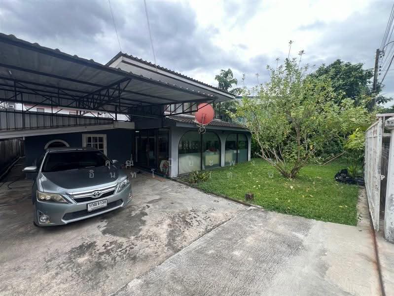 บ้านปัฐวิกรณ์ 1 (Baan Patthawikorn 1), Bangkok, ถนนนวมินทร์, Khlong Kum, Bueng Kum, Bangkok, 4 Bedrooms, 300 sqm, Single Detached House For Sale, by คุณ ปิยะพงษ์ อินทโต (ต๊าฟ), 500547211 - DDproperty.com